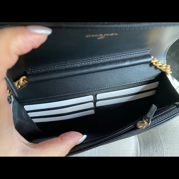 ❌SOLD❌Authentic boy woc caviar - Picture 9 of 11